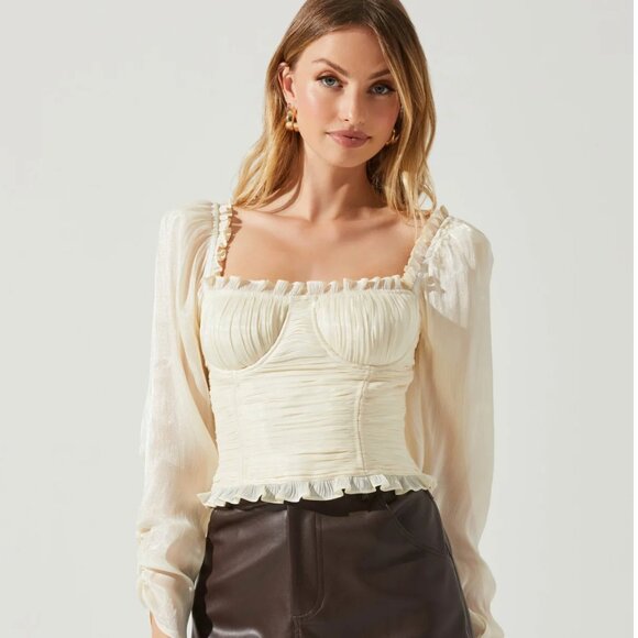 NWOT ASTR The Label JUNIE RUFFLE SQUARE NECK LONG SLEEVE TOP, S, Champagne - Picture 4 of 14